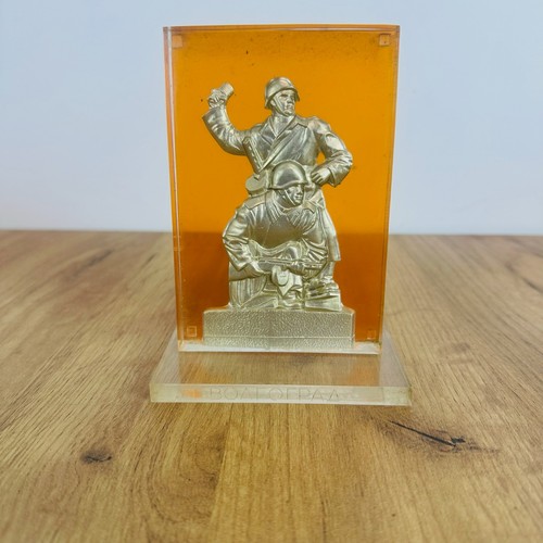 Souvenir scrivania sovietica