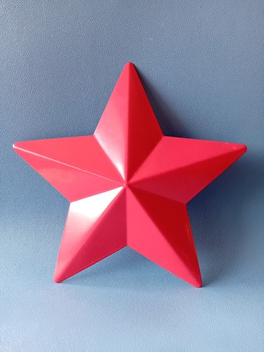 Stella rossa metallo cm - 18,